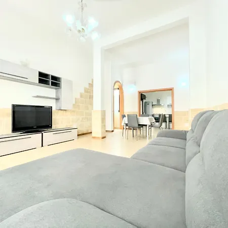 Casa Mazzini Nel Cuore Di Puglia On Line Semesterbostad Gallipolli