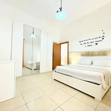 別荘 Casa Mazzini Nel Cuore Di Puglia On Line ガリポリ